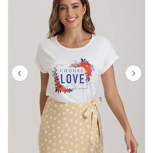 NWOT!!! 89th & Madison White Tee with Red Floral Design